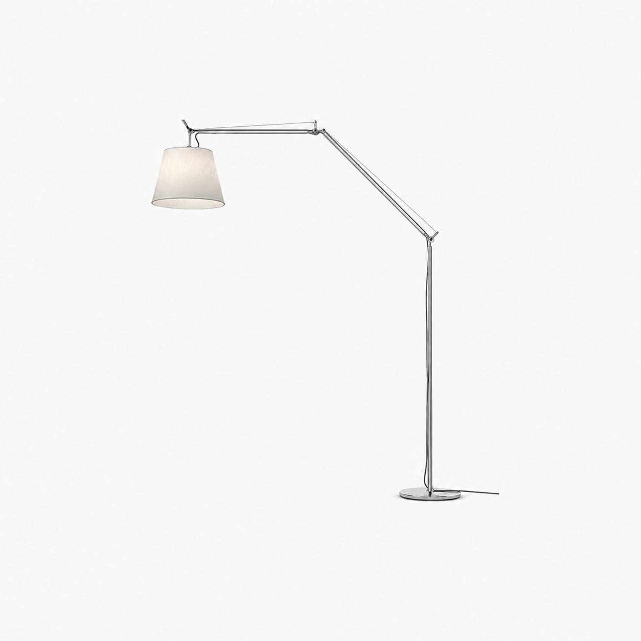Velthea Floor Lamp