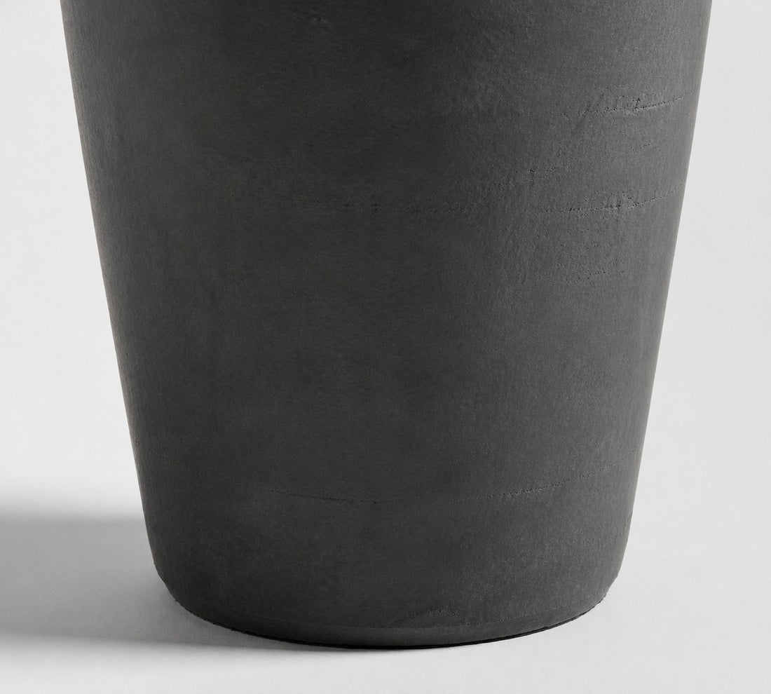 Ceruna Table Lamp with Textured Ceramic Base and Soft Glow for Bedroom Nightstand