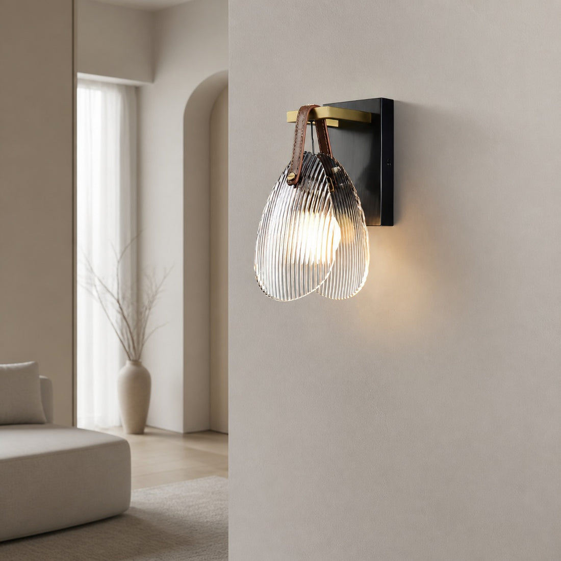 Shell Glass Wall Lamp