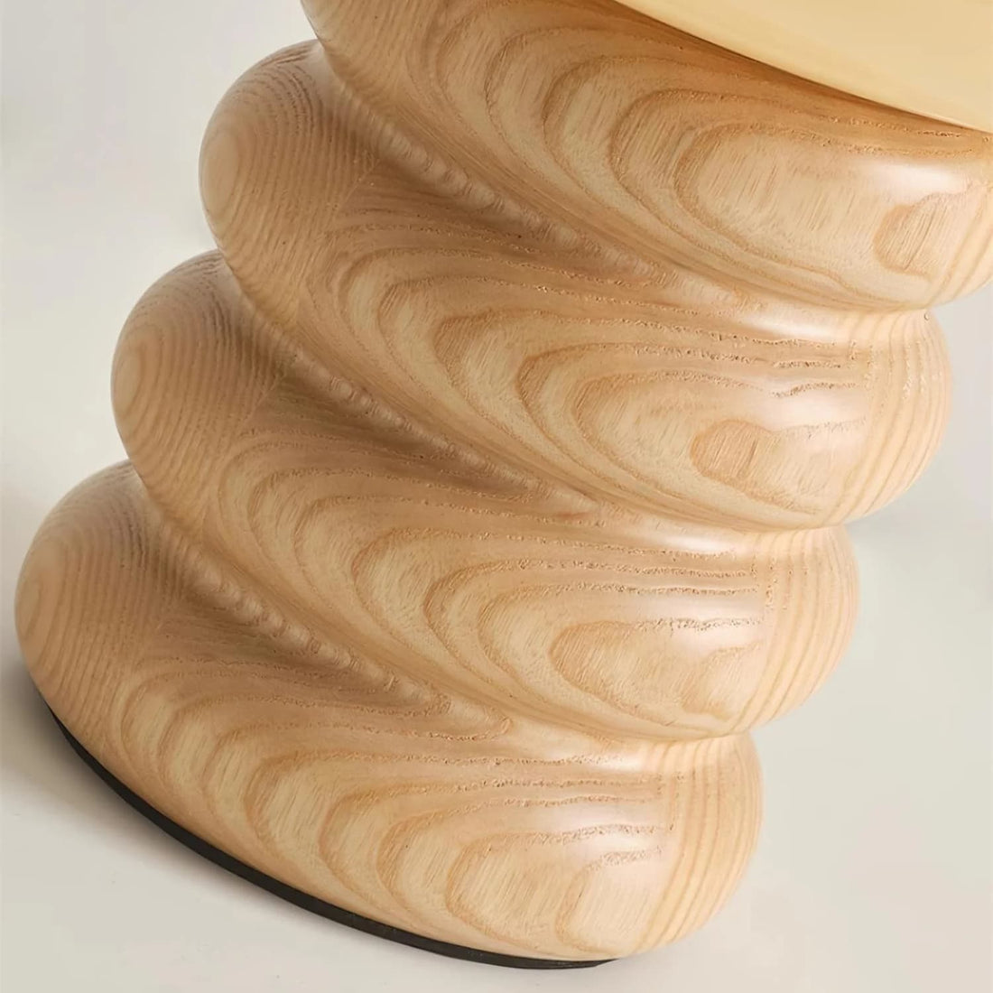 Auralume Modern Accent Table Lamp - Elegant Design Light for Reading Desk or Lounge Area