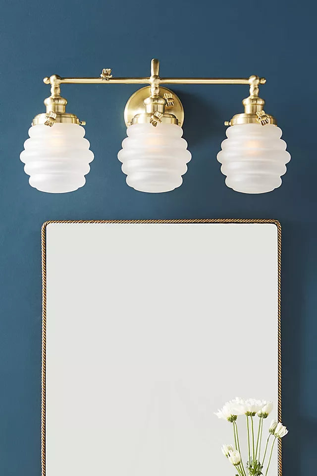 Capigia Glass Metal Vanity Wall Sconce - Modern Bathroom Light with Elegant Style