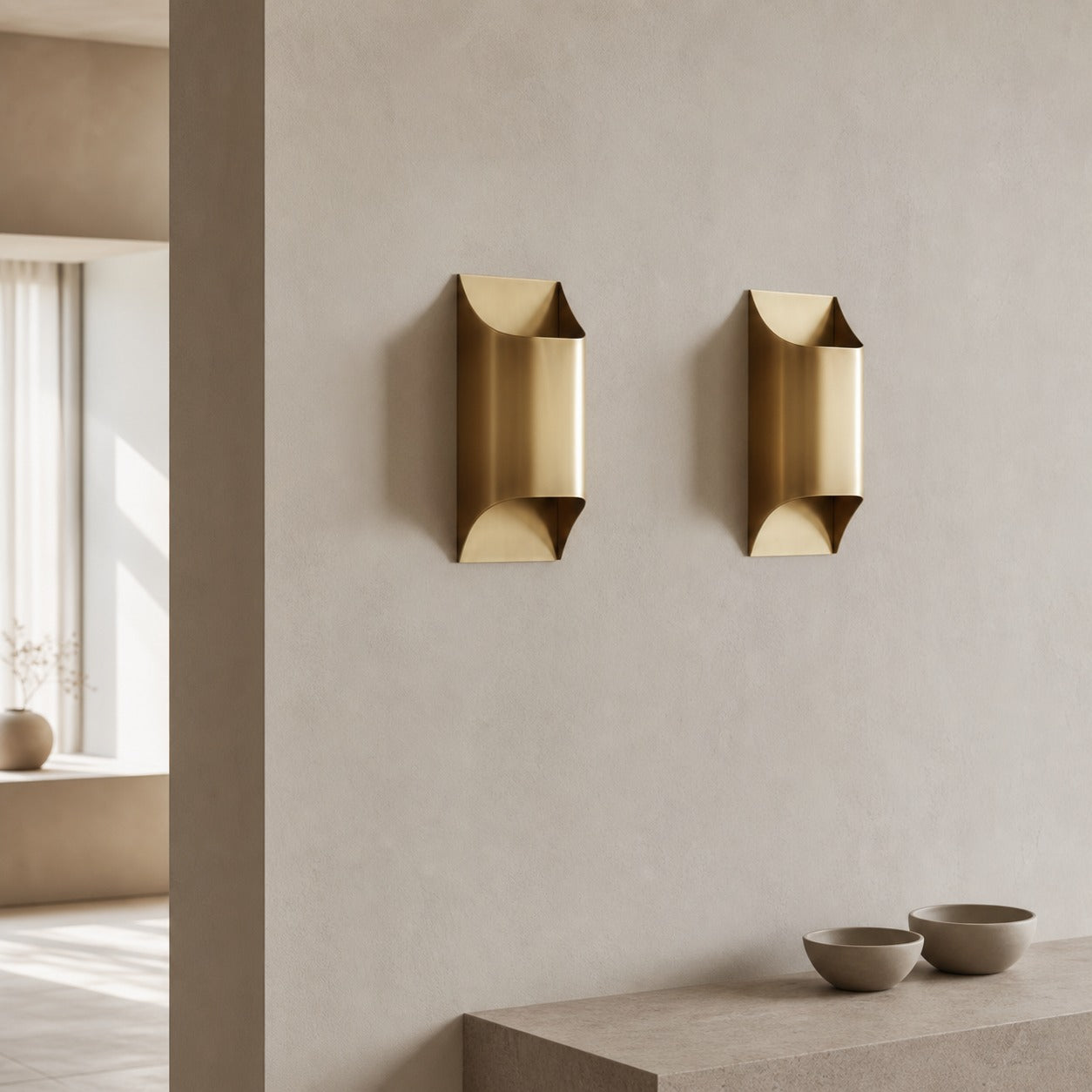 Sconique Stylish Brass Wall Sconce - Minimal Design Architectural Profile Sconce for Foyer