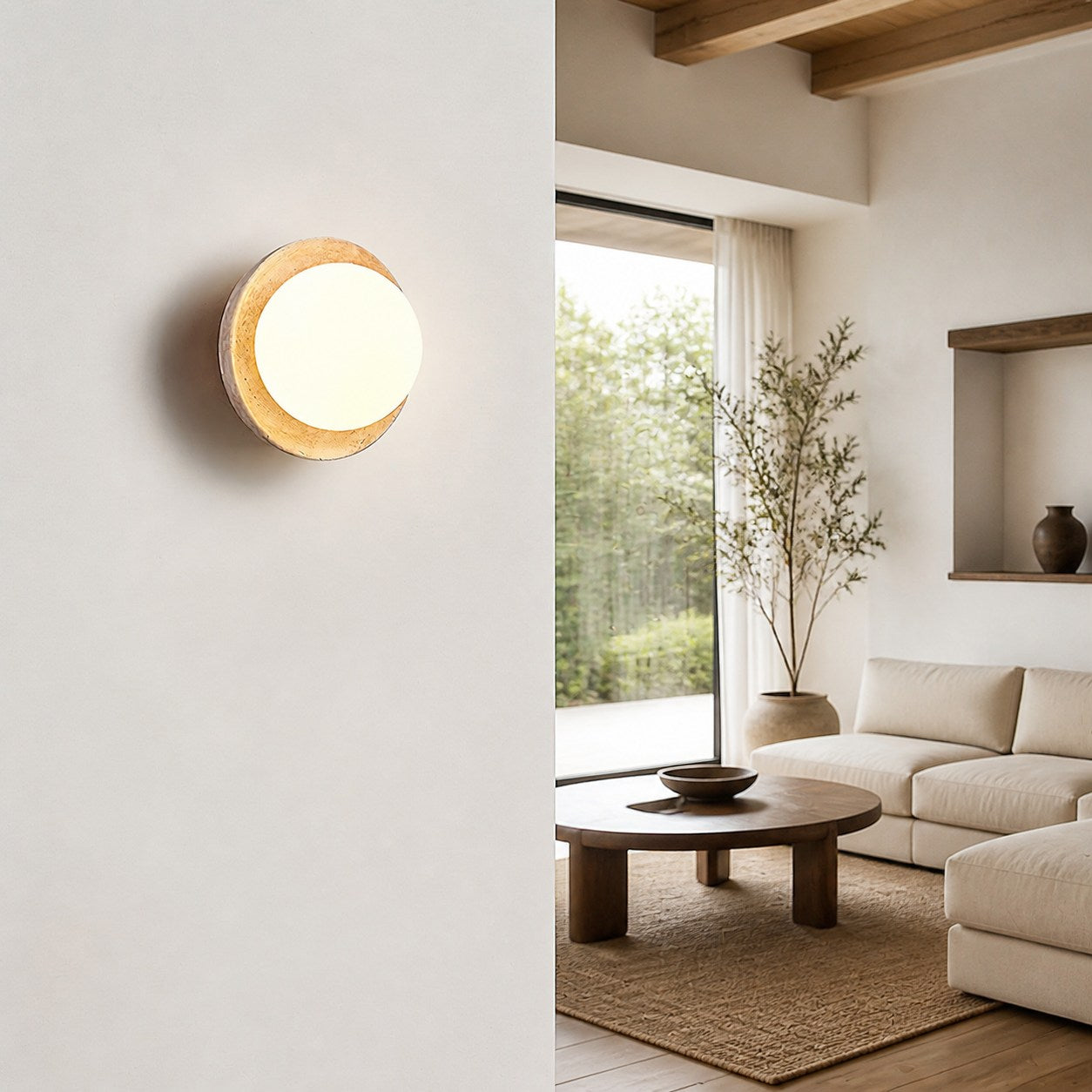 Eala Wall Lamp