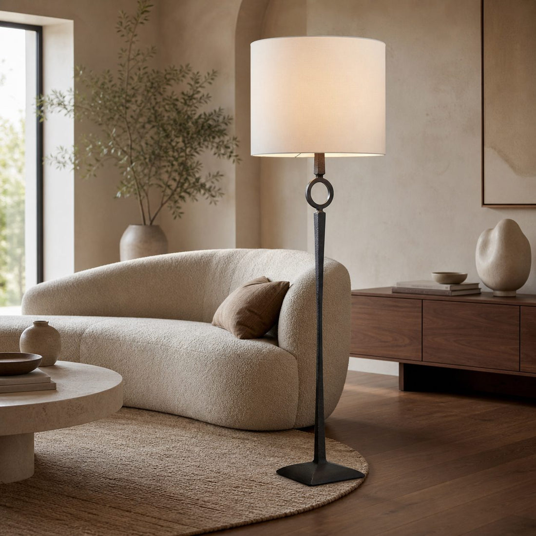 Trova Wrought Iron Floor Lamp - Single-Pole Design for Bedroom and Office Lighting