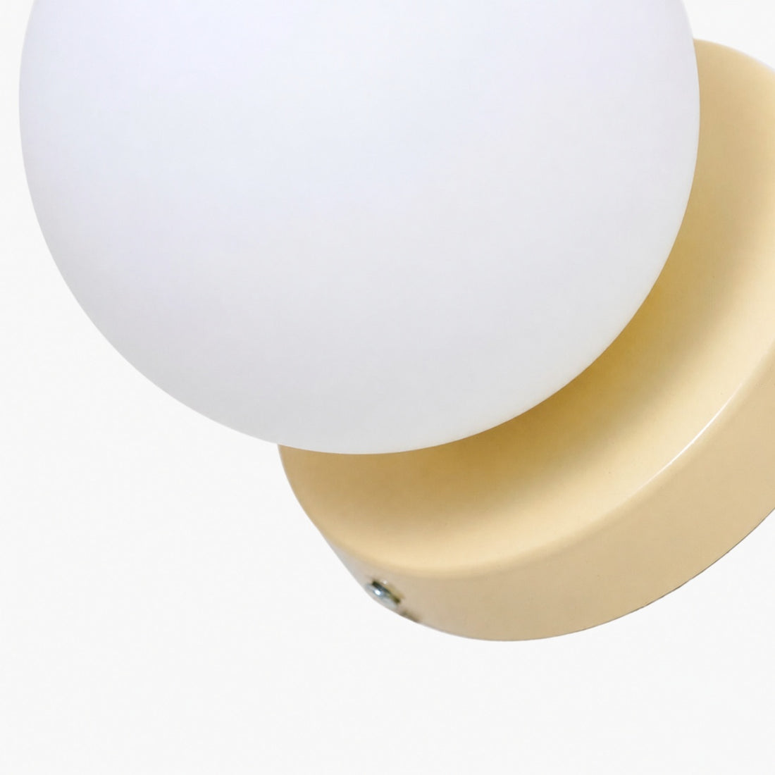 Nuevola Soft Sculptural Wall Light – Minimal Decorative Wall Lamp for Modern Indoor Spaces
