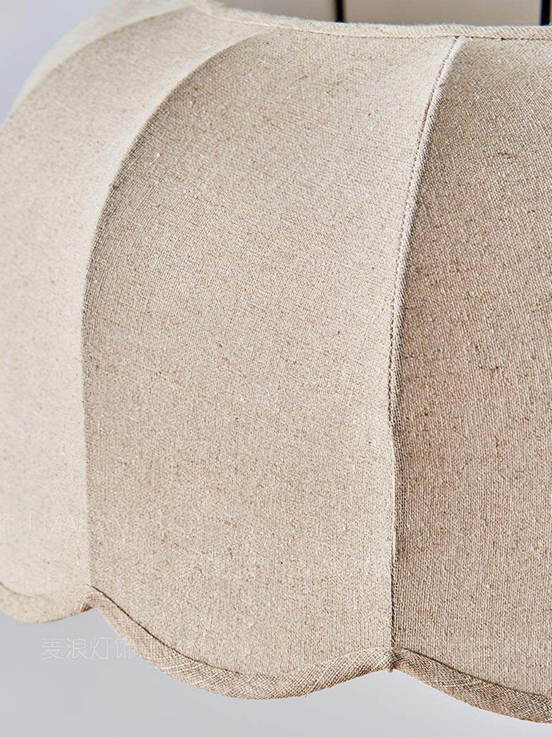 Banana Leaf Pendant Lamp