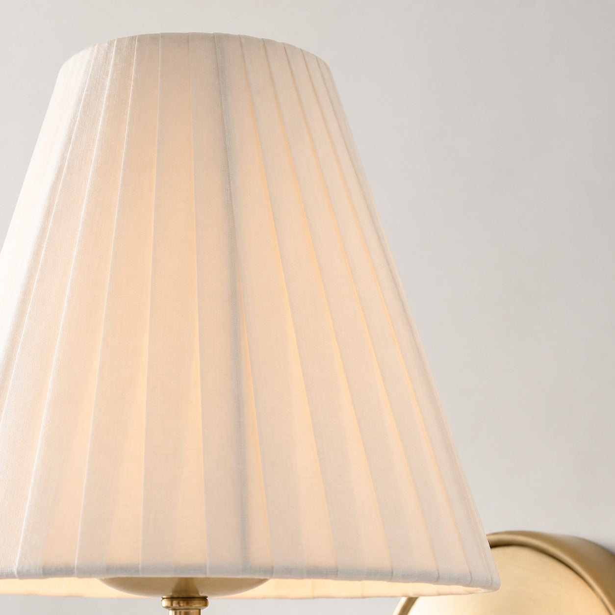 Fibura Sleek Metal Linen Shade Wall Light - Wall-Mounted Art