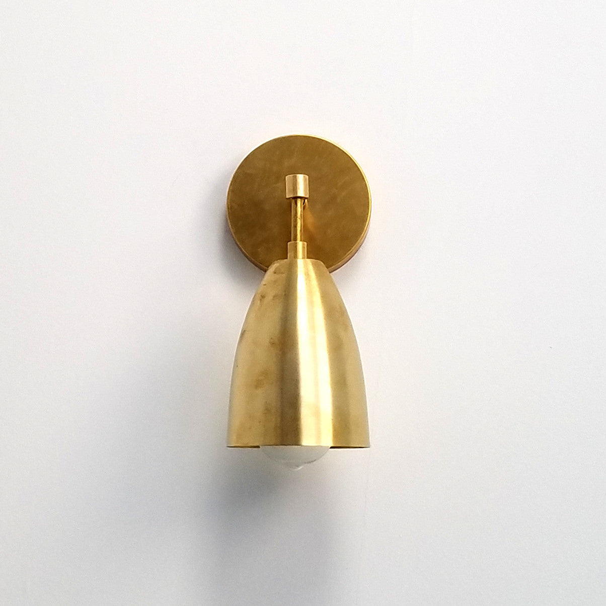 Contemporary Elegant Cone Wall Sconce For Modern Ambiance