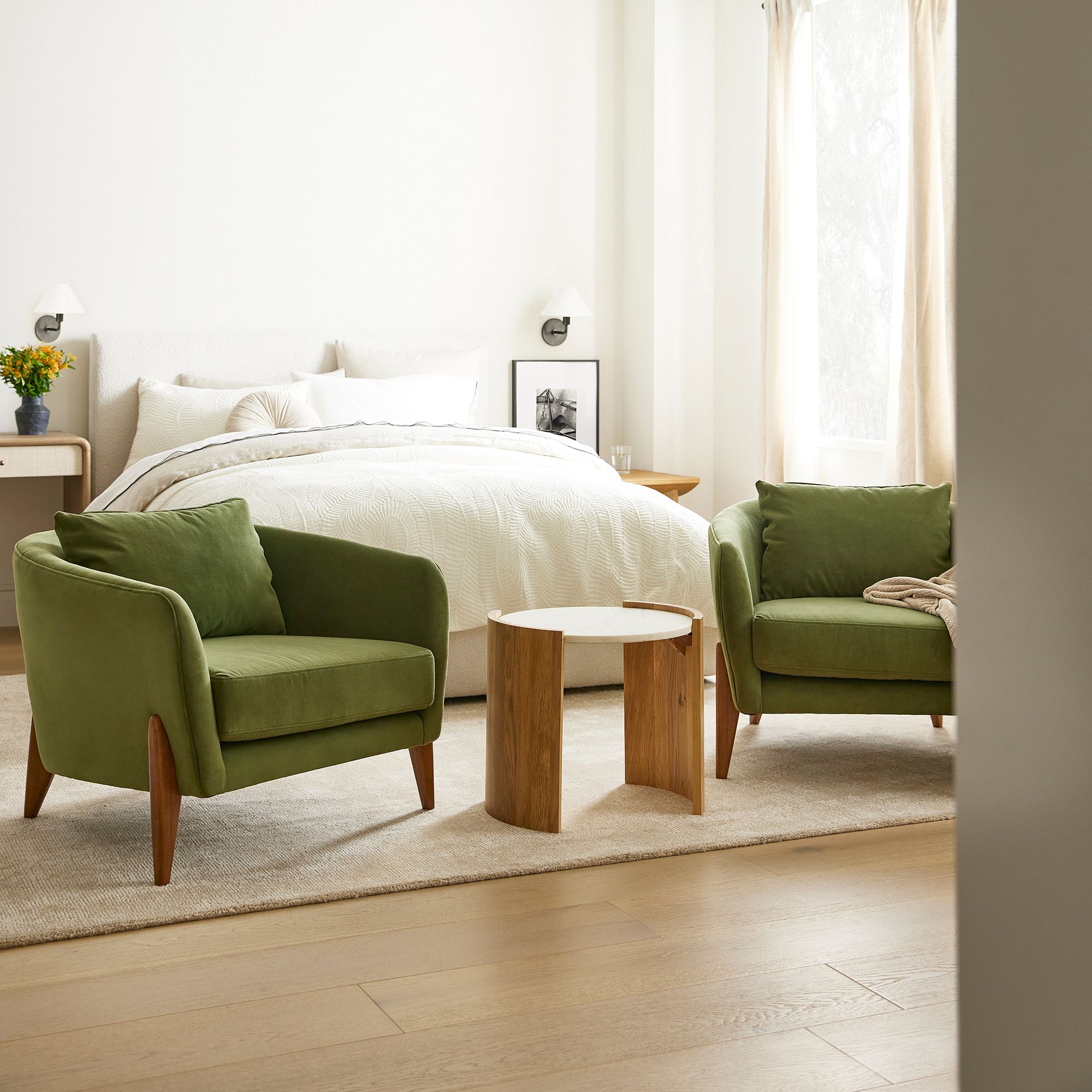 Diora Wall Sconce Light - Modern Brass Fixture with Elegant Shade