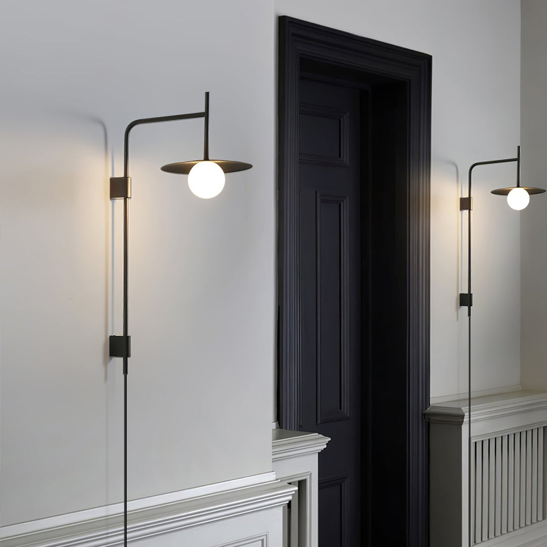 Gea Metal Swing Arm Wall Lamp - Scandinavian Minimalist Nordic Sconce
