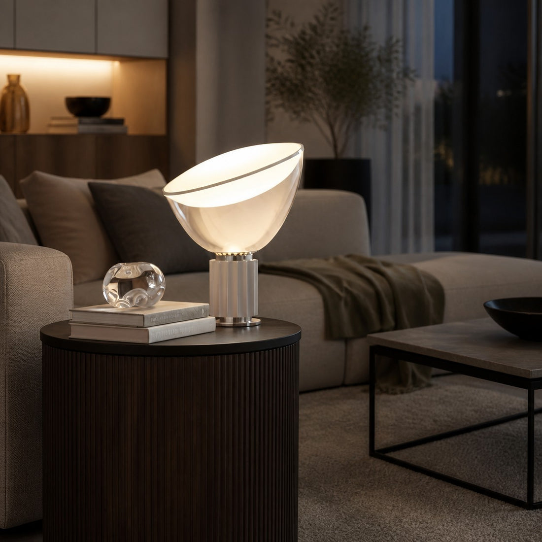Bowlum Modern Glass Table Lamp - Iconic Bowl Shaped Ambient Light for Living Room N46