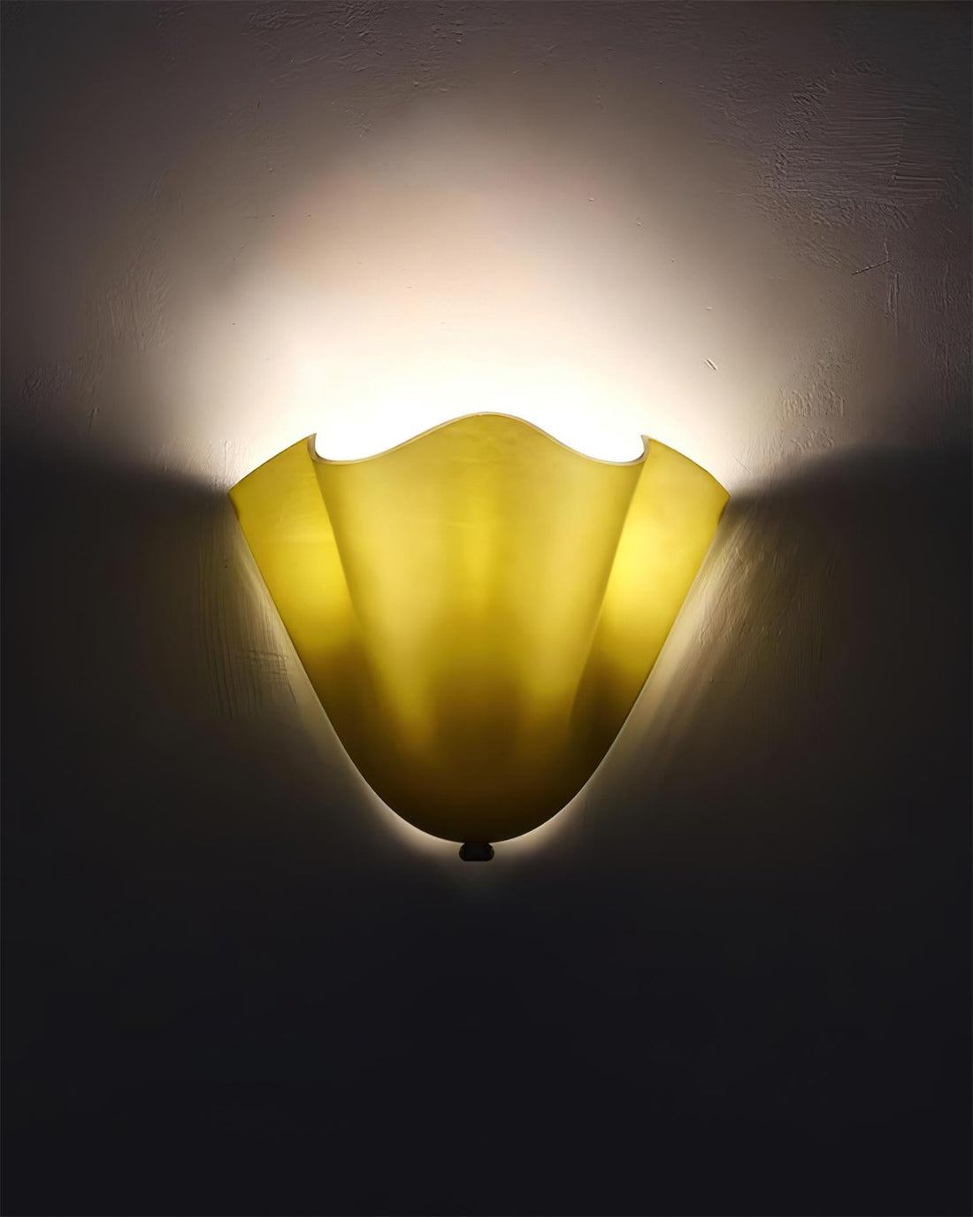 Bellina Modern Wall Light - Artisanal Glass Vera Lamp for Interior Decor