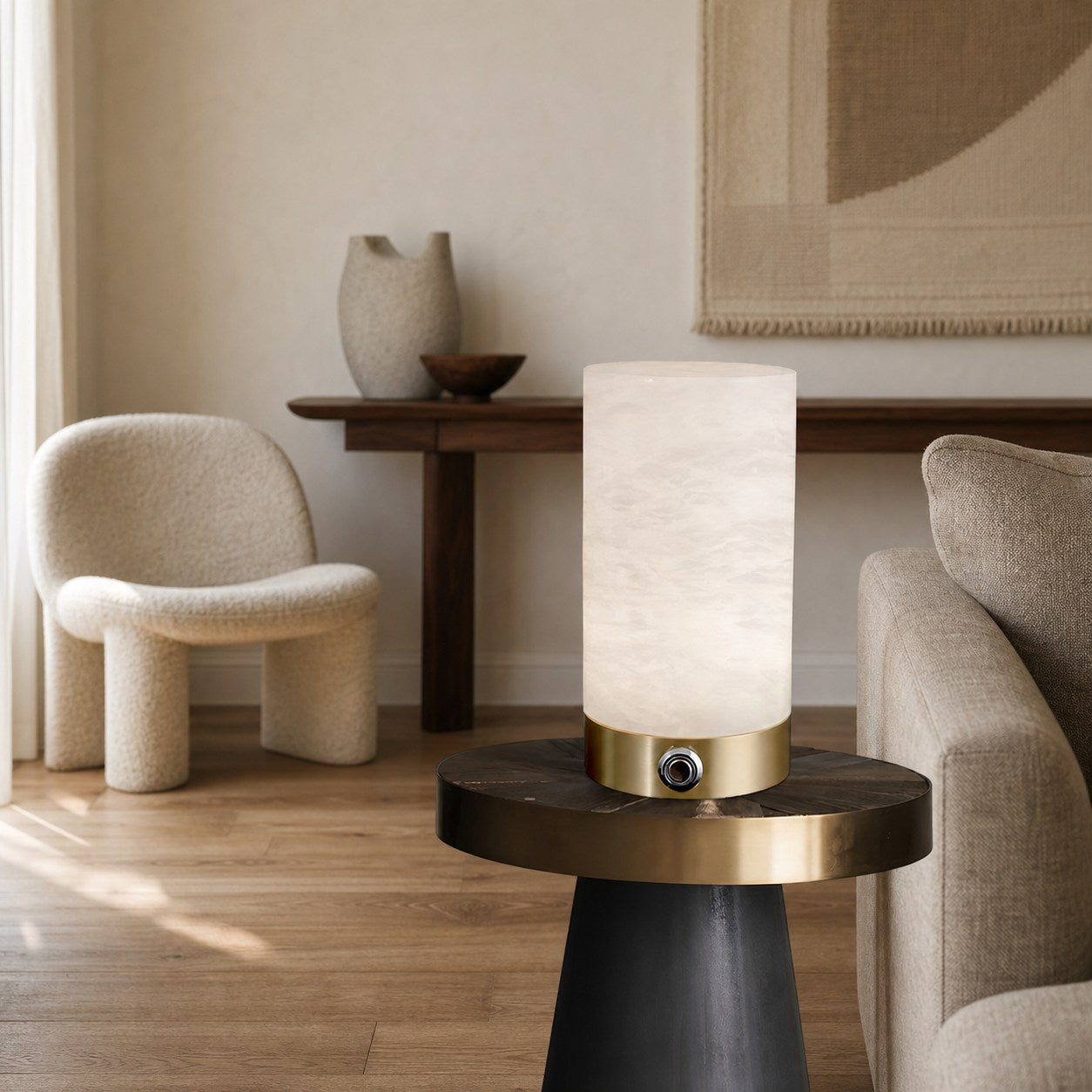 Totem Alabaster Table Lamp (built-in battery)