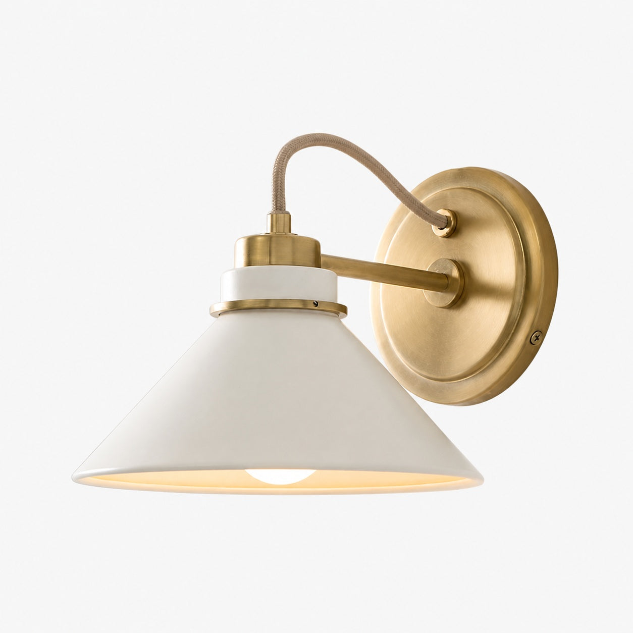 Aurenza Sconce – Farmhouse Wall Light with Metal Accents for Cozy Spaces