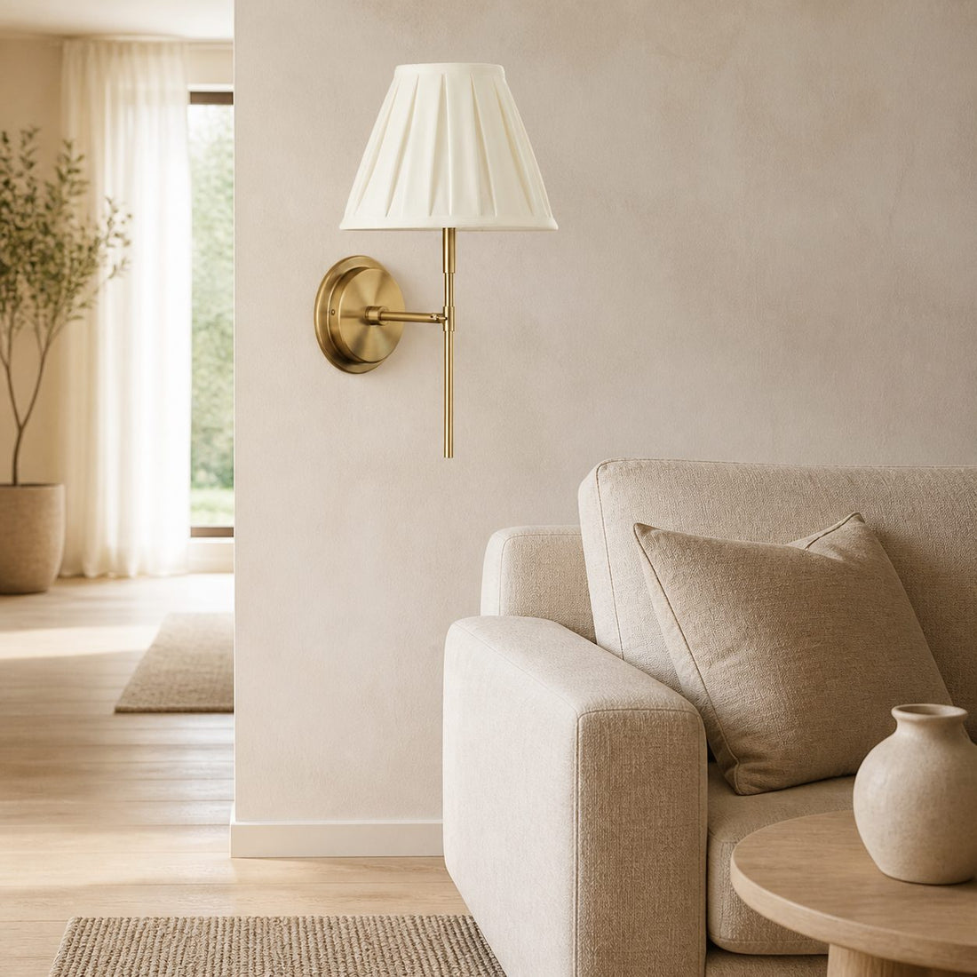 Cremaris Metal Wall Light with Fabric Shade - Timeless Sconce for Interior Lighting