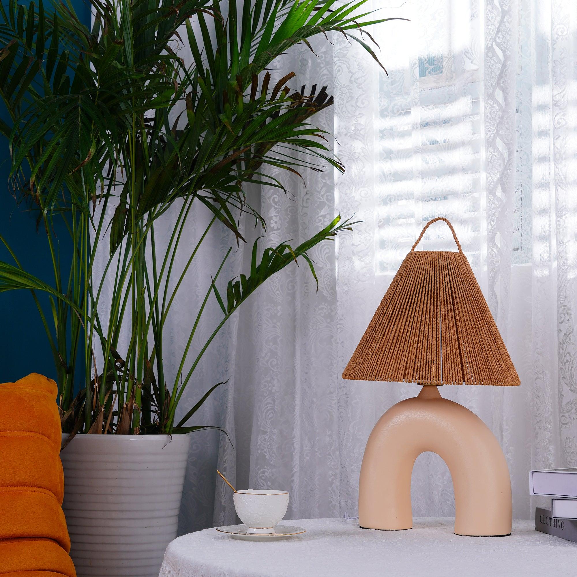Arch - Shaped Straw Hat Table Lamp