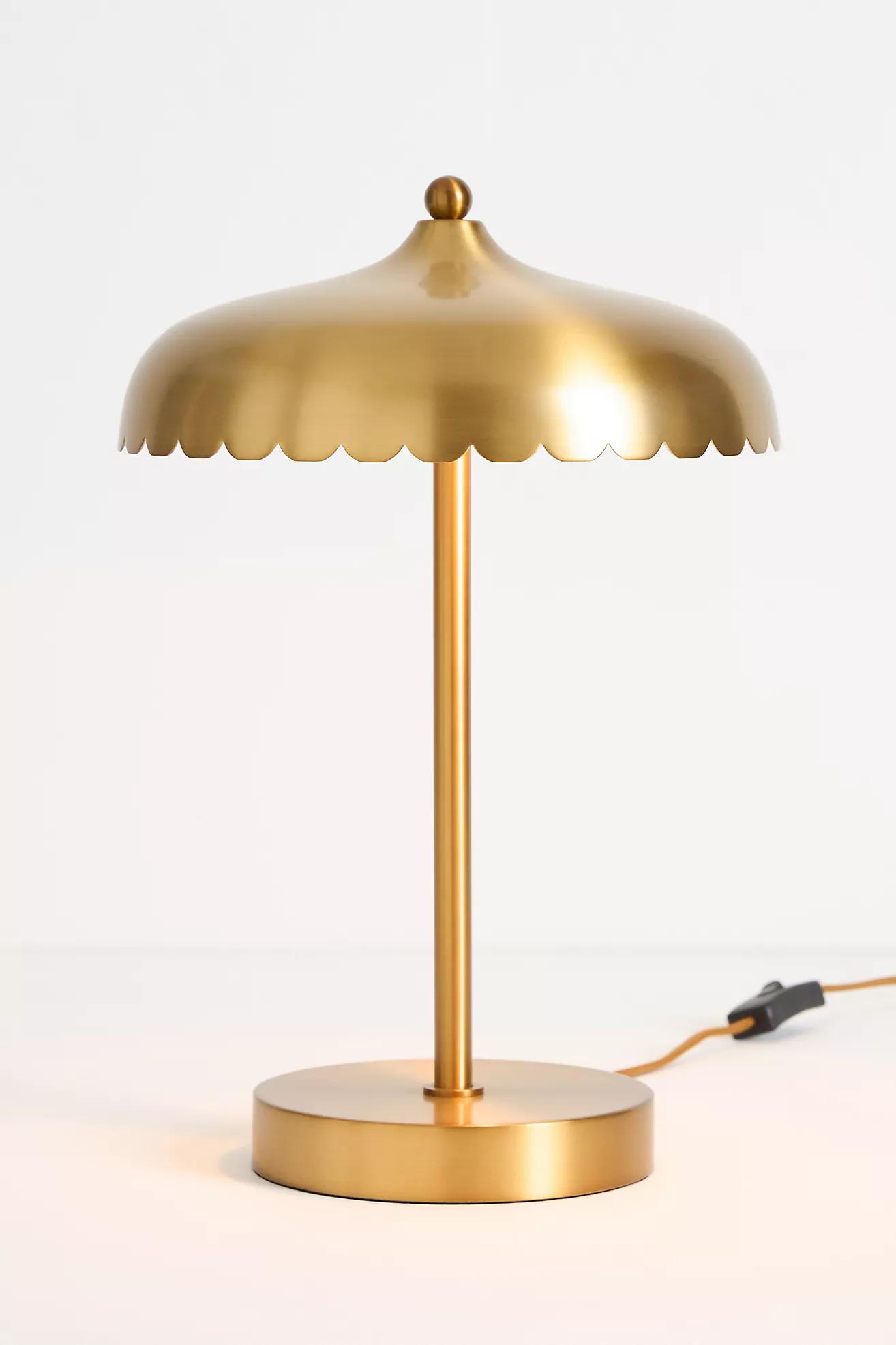 Rayla Vintage Brass Finish Table Lamp – Scalloped Glass Shade for Bedroom Accent
