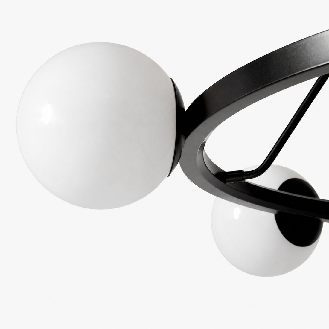 Brelia Round Light Chandelier - Modern Globe Chandelier in Stylish Design