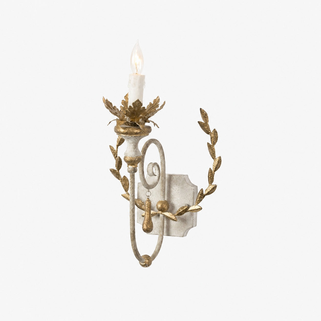 Cumiers Wall Lamp