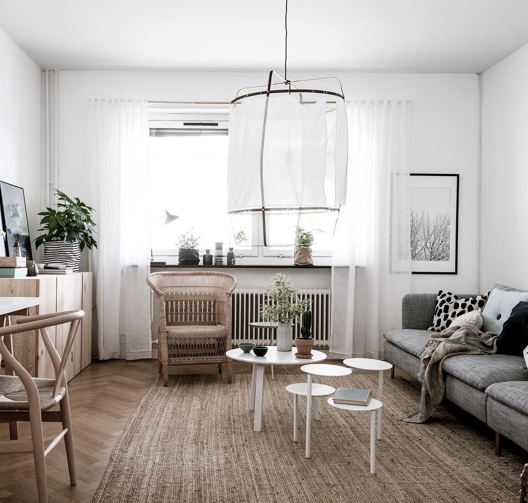 Straight Hollow Tulle Pendant Lighting
