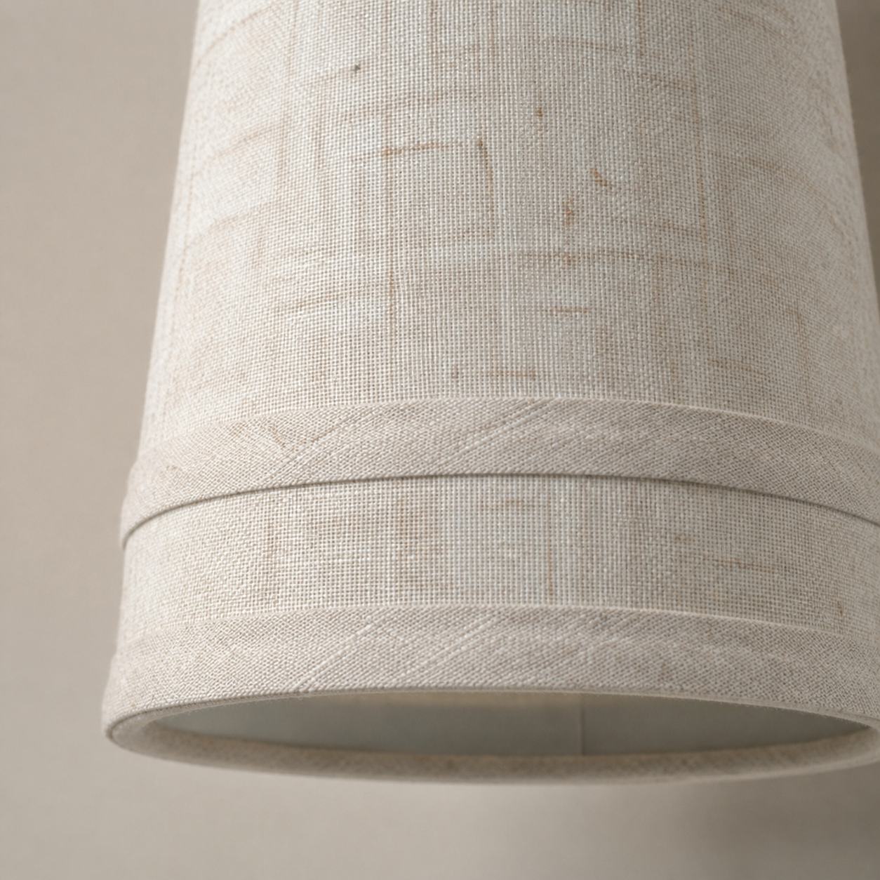 Zalen Textured Linen Bronze Wall Light – Soft Retro Wall Sconce for Reading Nook