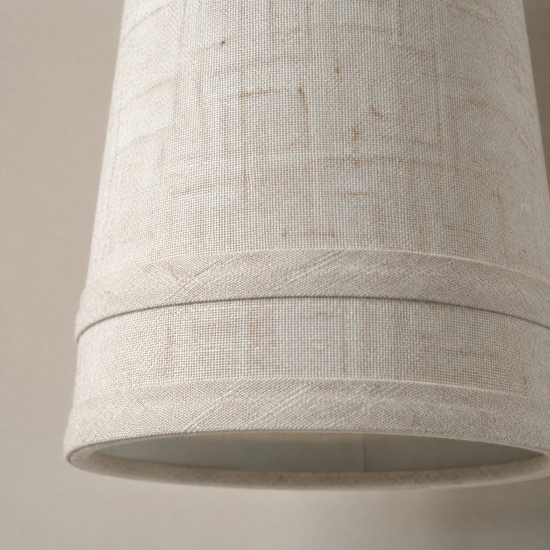 Zalen Textured Linen Bronze Wall Light – Soft Retro Wall Sconce for Reading Nook