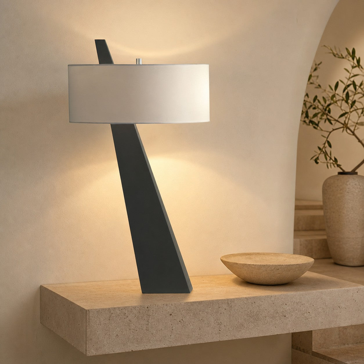Jett Obelisk Table Lamp