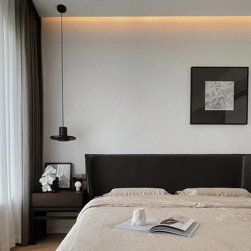 Retro Black Hole Stone Pendant Lamp