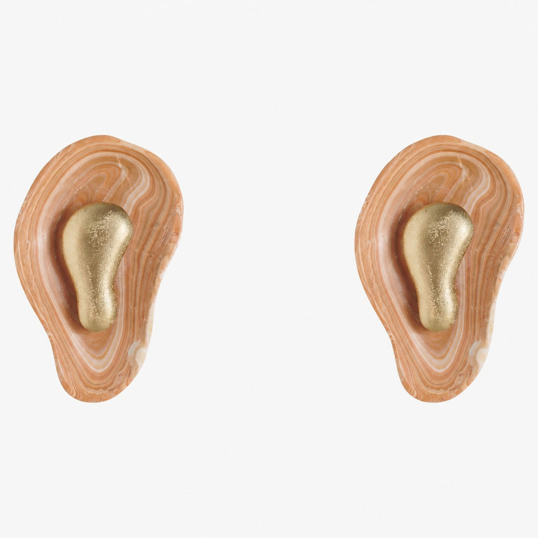Oyster Hammered Onyx Sconce