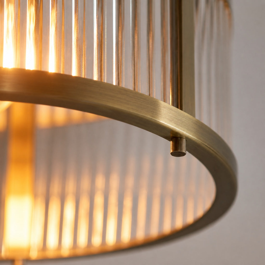 RibGlow Ribbed Glass Flush Ceiling Light – Classic Flush Mount Ceiling Lamp for Living Room or Hallway