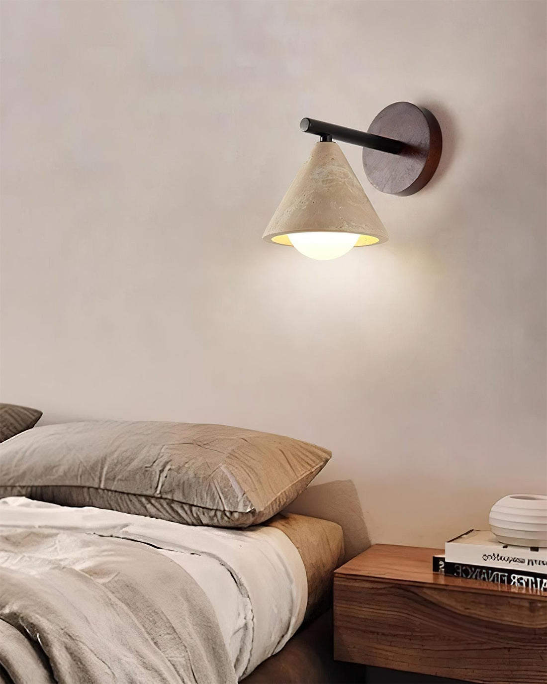 French Medieval Style Simplicity Wall Lamp