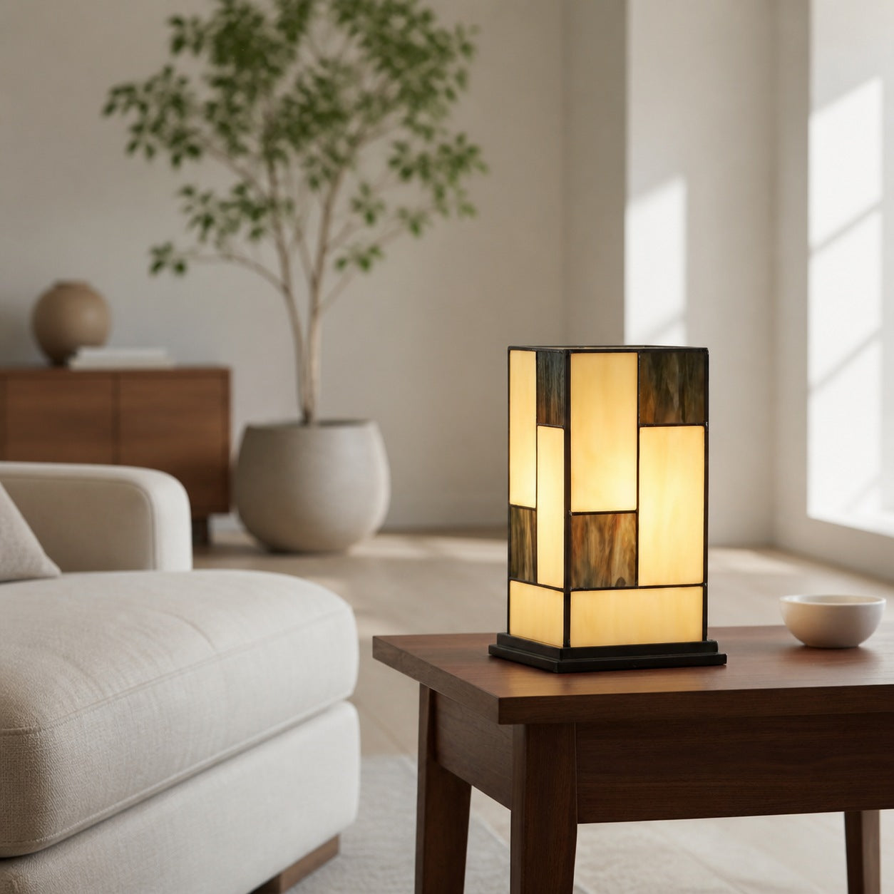 TF Manchester Square Table Lamp - Classic Glass for Living Room and Bedroom