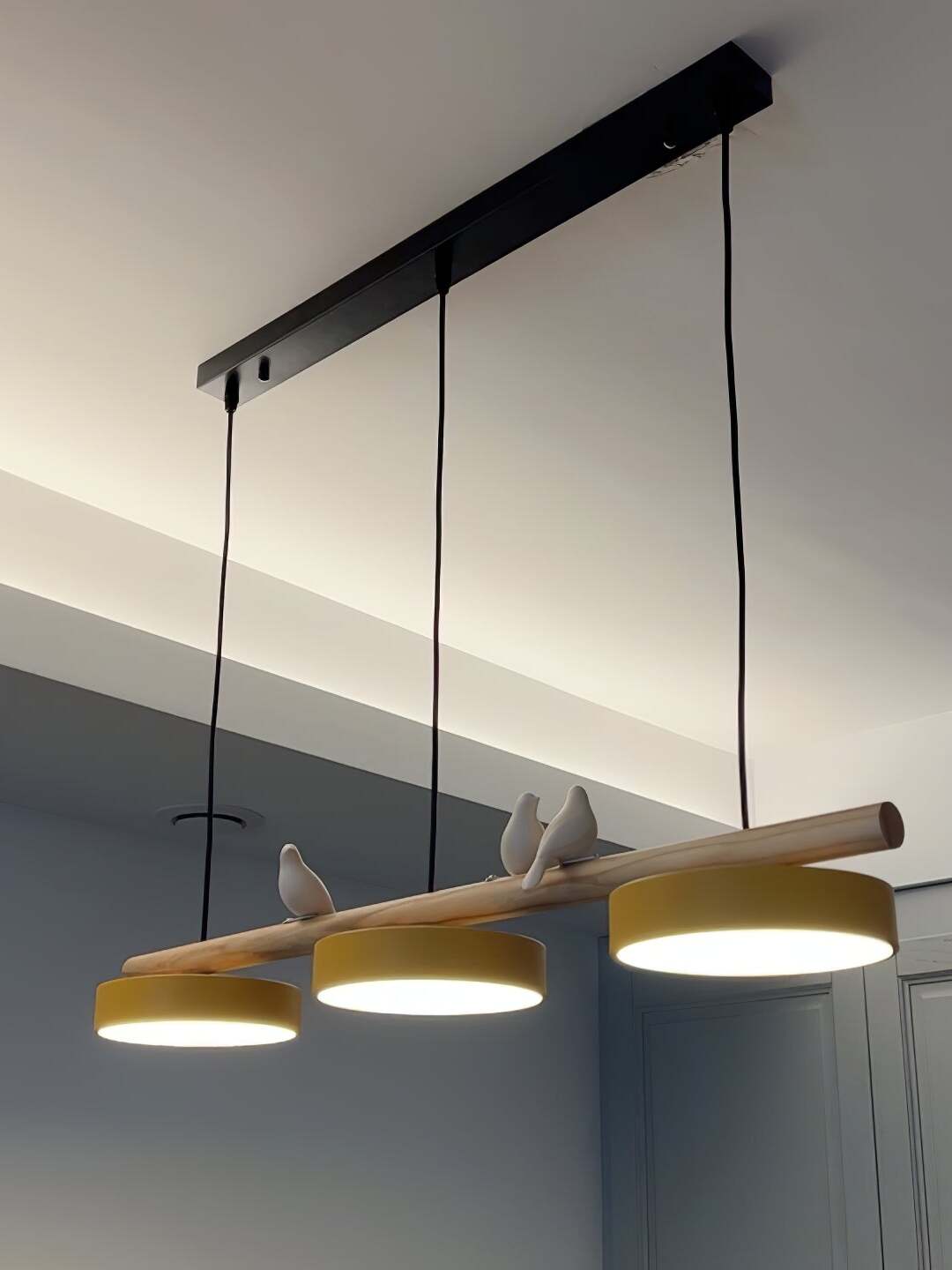 Creative Branch Bird Shaped Pendant Lamp