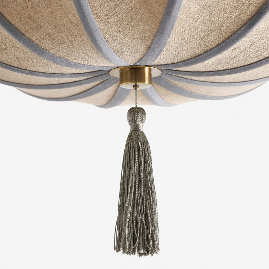 Valoflor Ceiling Light - Floral Petal Design Flush Mount Ceiling Lamp Modern Decorative Style