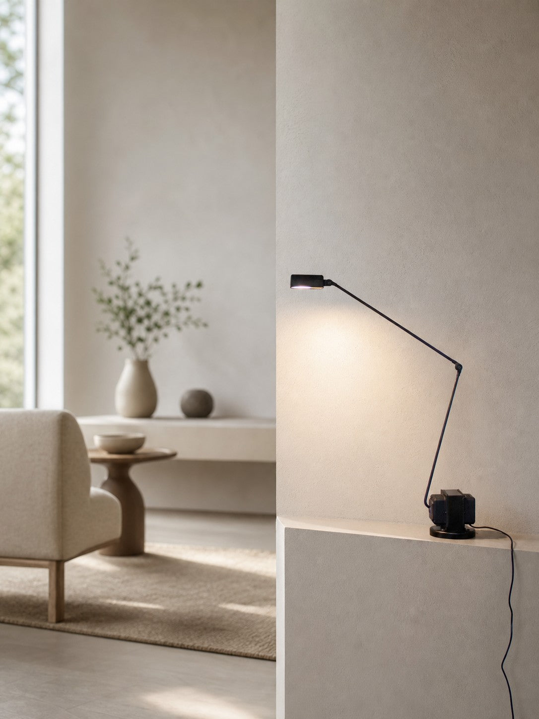 Daphine Table Lamp