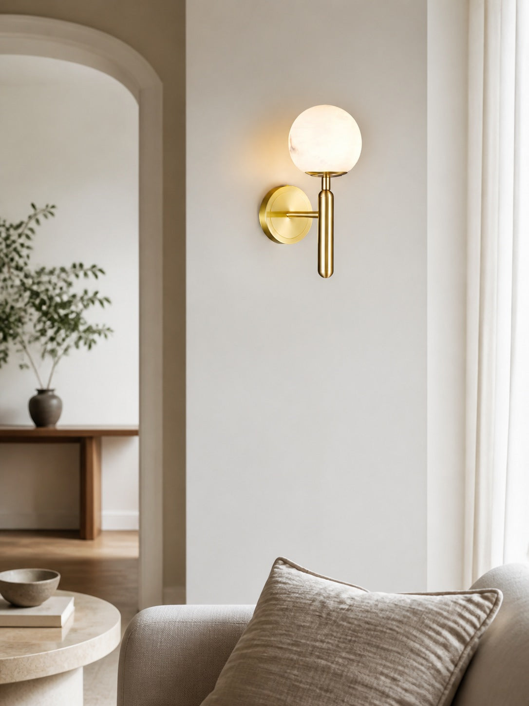 Mian Alabaster Wall Lamp