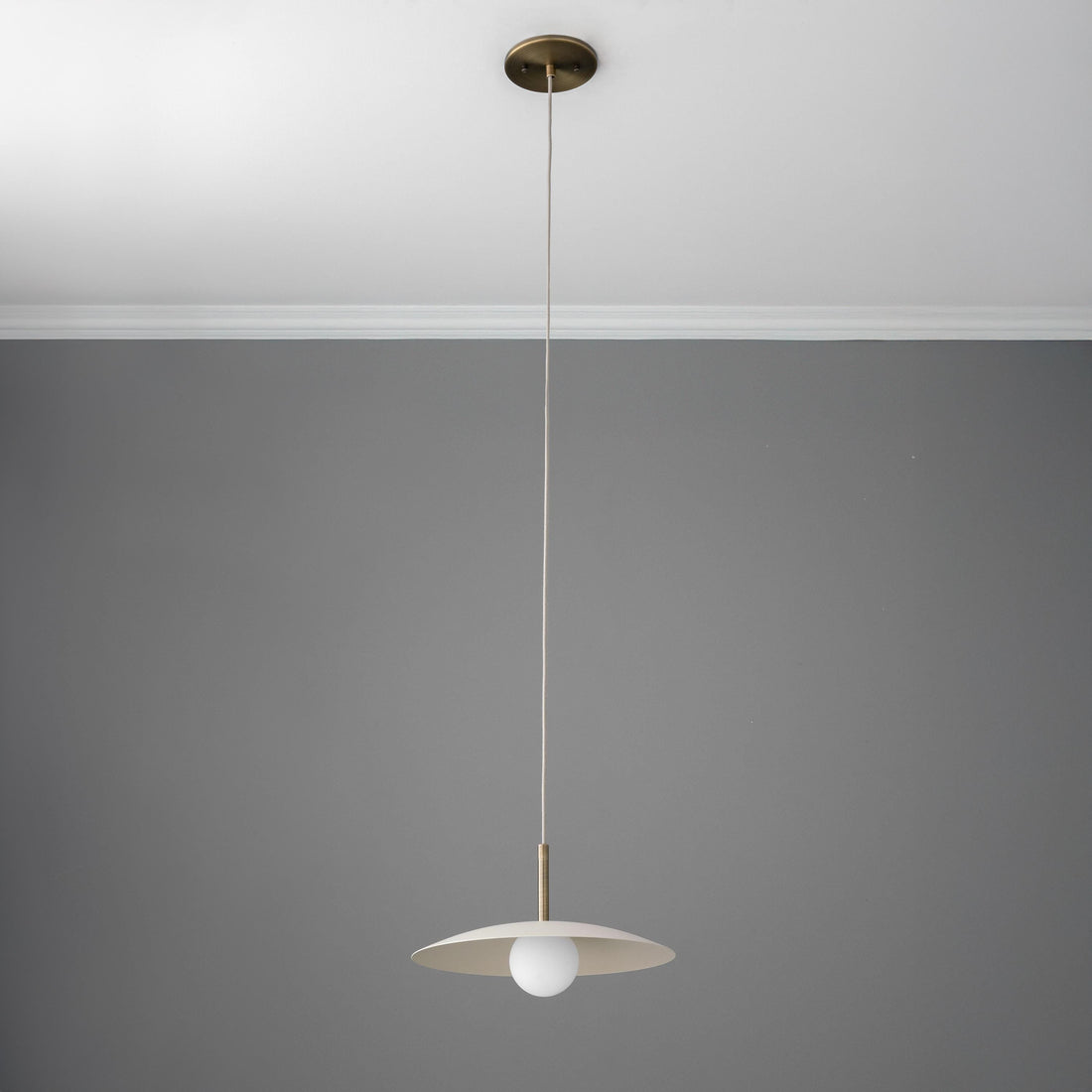 Curva Metal Minimalist Pendant Light - Modern Brass Accent Disc Shade