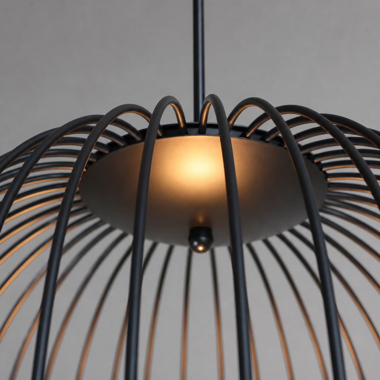 Radiloop Minimalist Suspension Lamp - Metal Lantern-Inspired Design for Dining Room N48