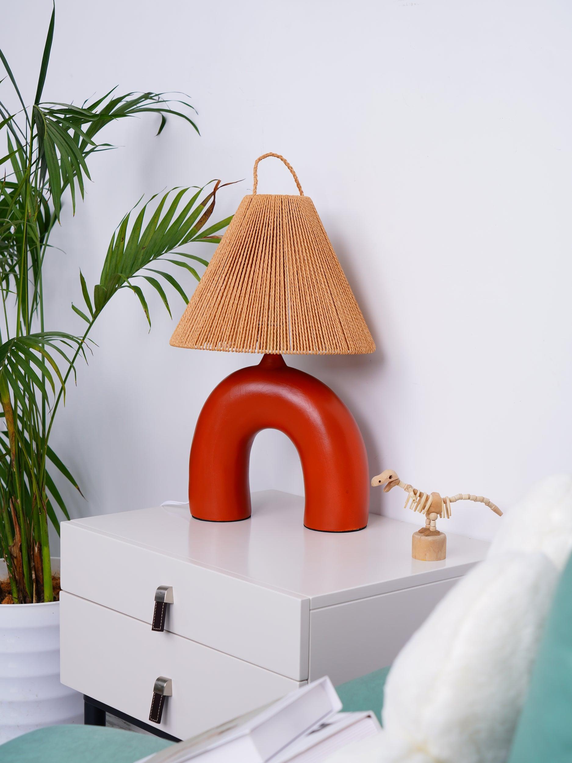 Arch - Shaped Straw Hat Table Lamp