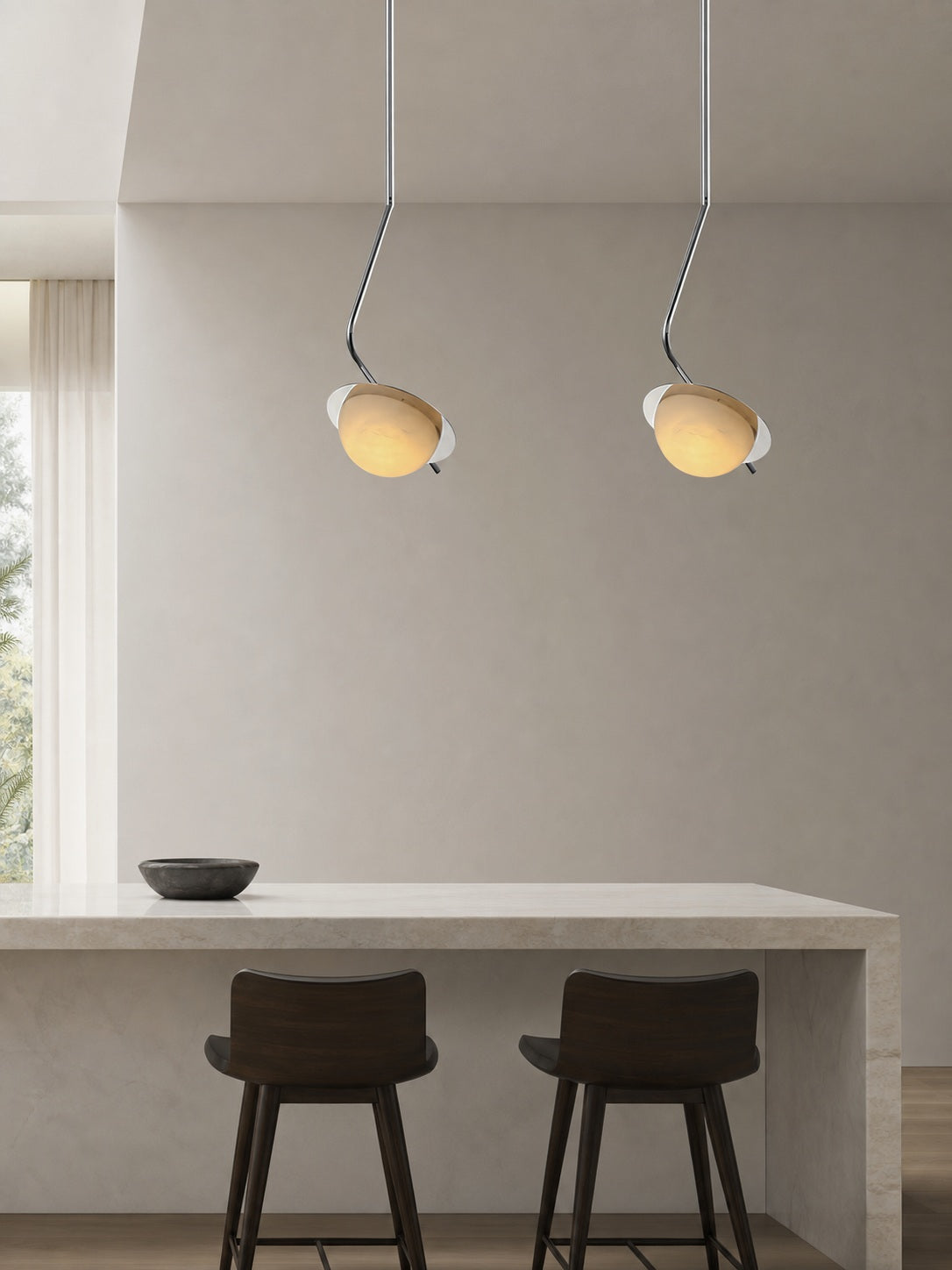 Chic Luminance Alabaster Pendant Light