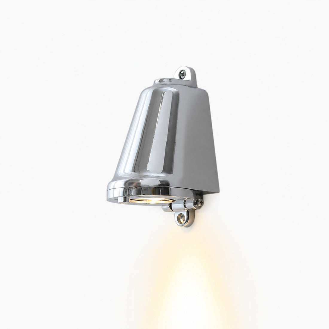 Mast Wall Lamp