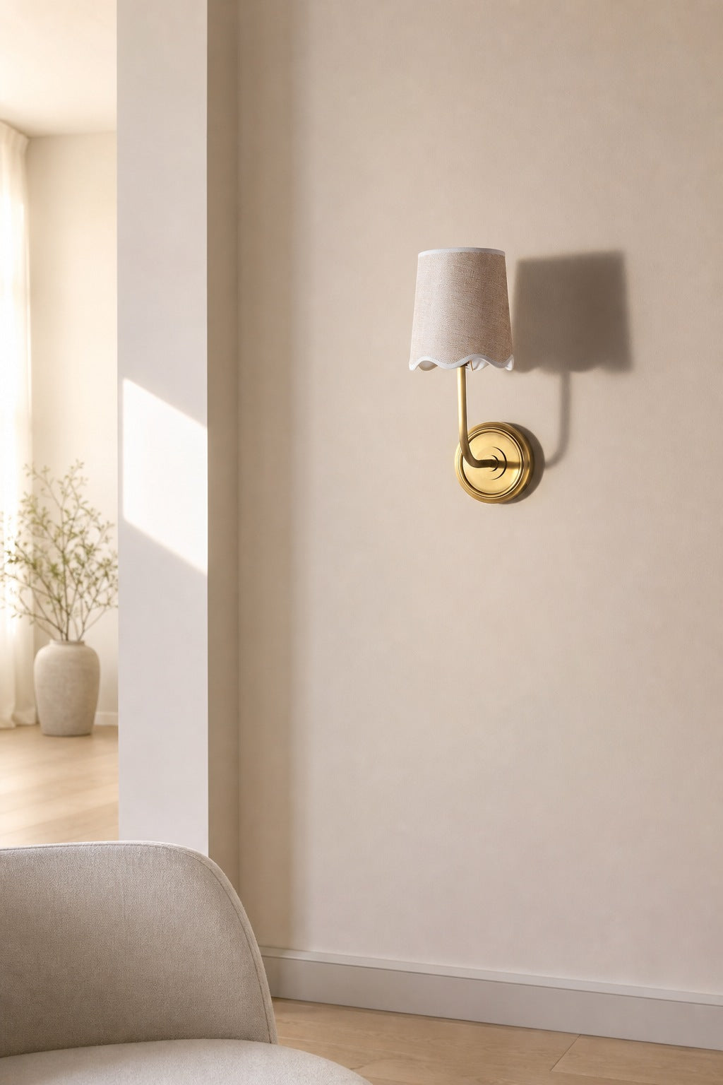 Ariel Wall Lamp
