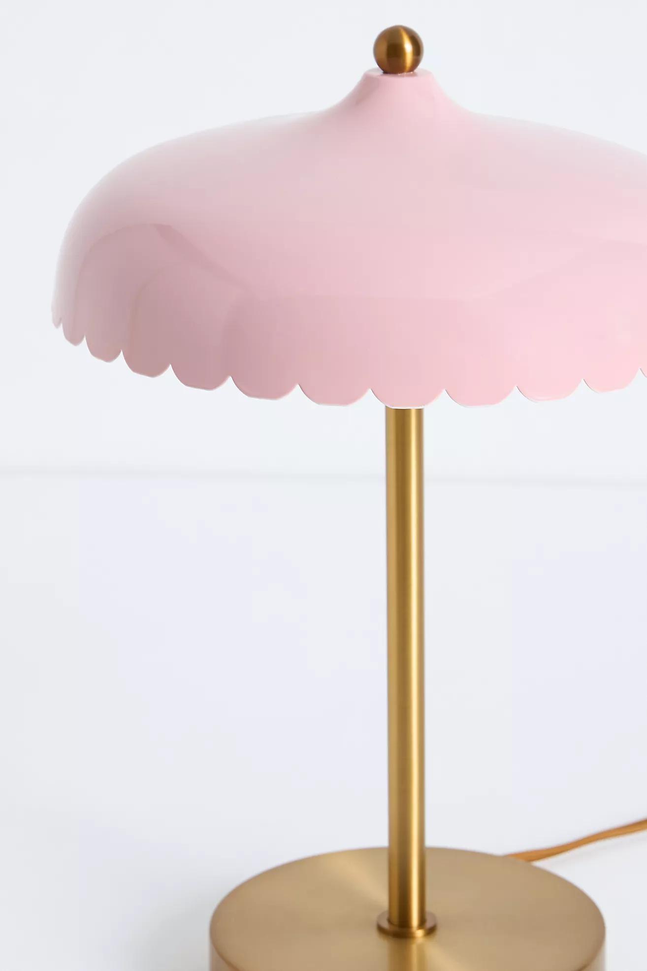 Rayla Vintage Brass Finish Table Lamp – Scalloped Glass Shade for Bedroom Accent