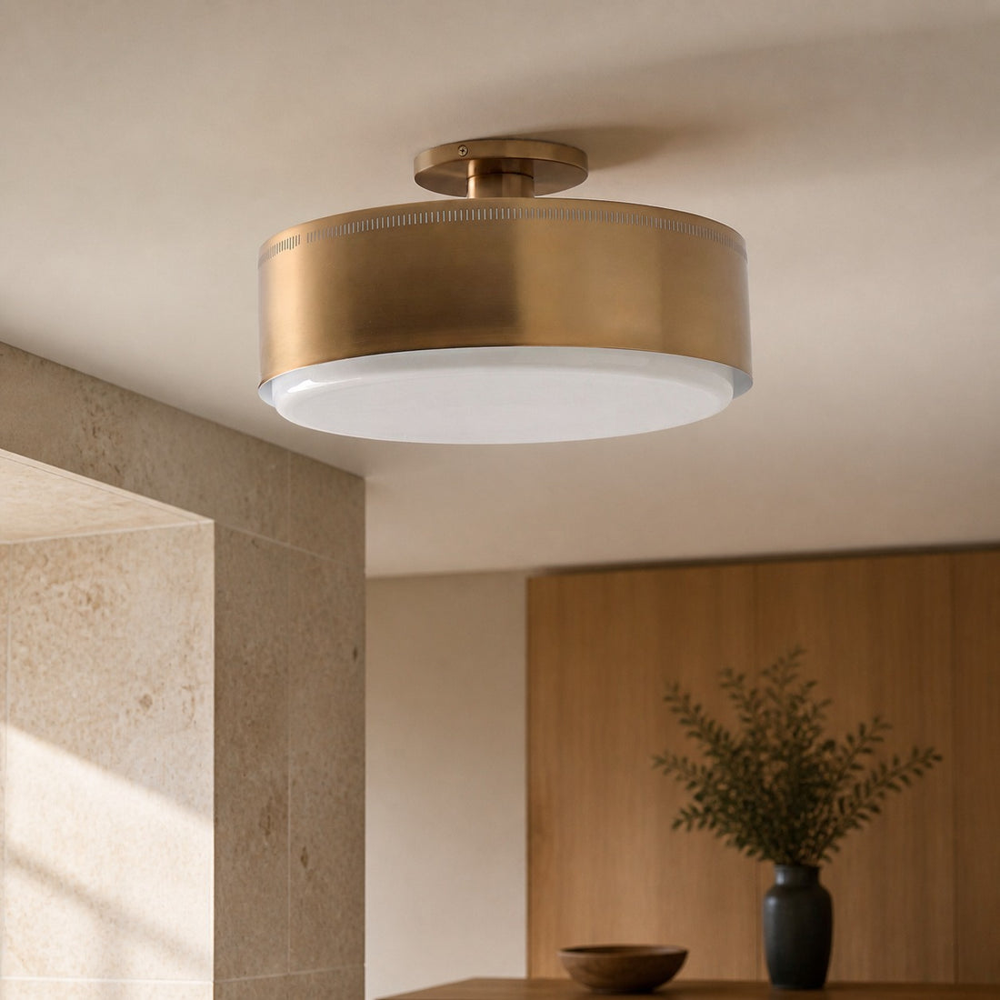 Bolvira Metal Flush Mount - Contemporary Ceiling Light with Subtle Glow