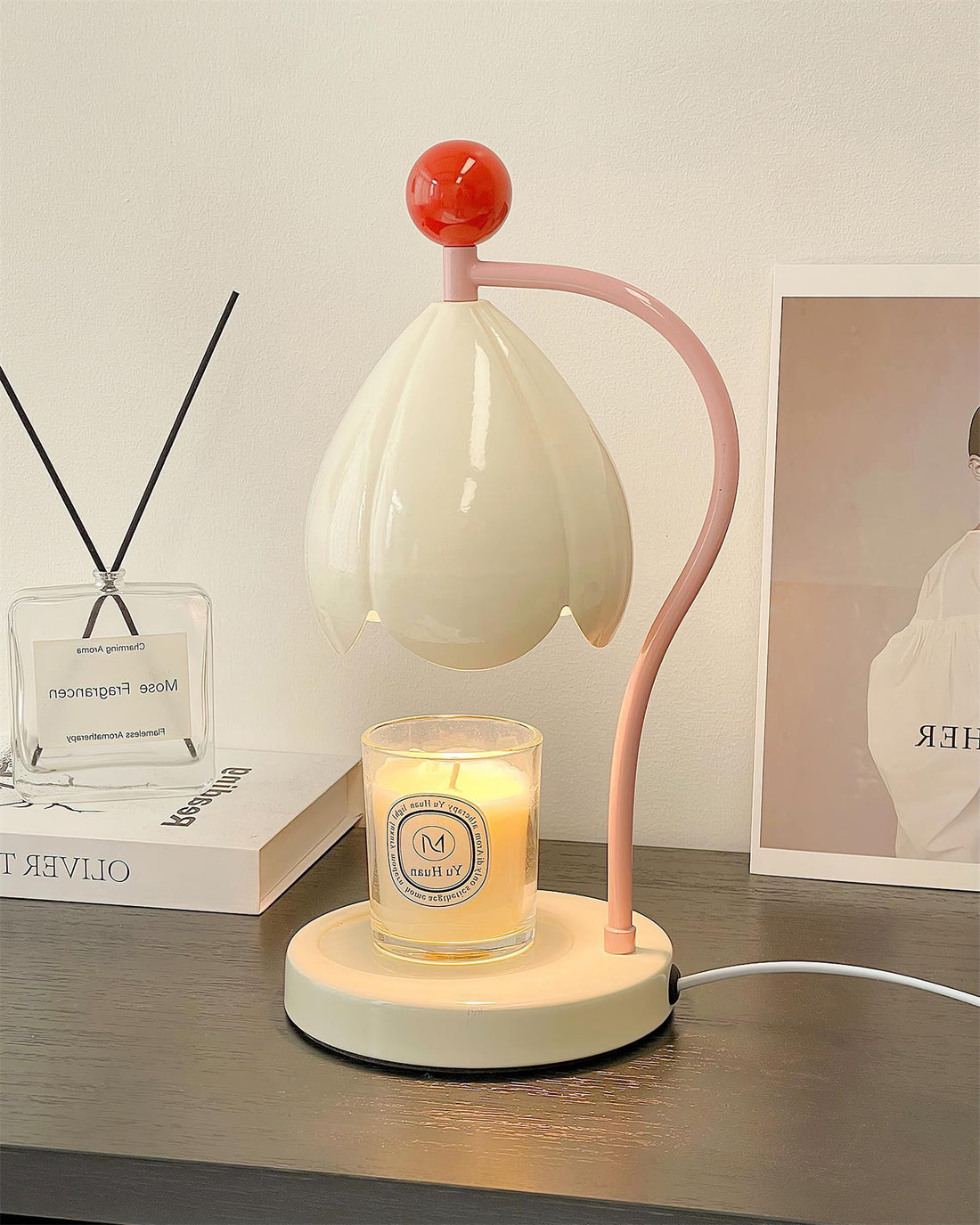 Flower - Shaped Wrought Iron Table Lamp