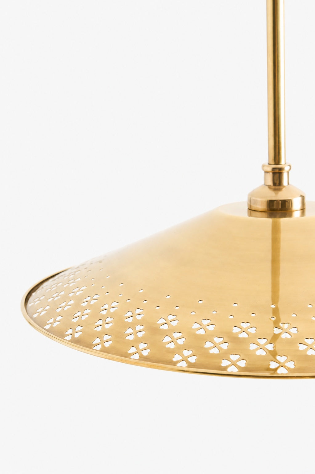 Auriglow Enameled Brass Pendant With Clover Cutout Shade