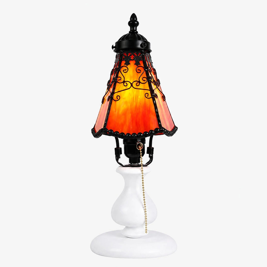 Tiffany-style stained glass table lamp