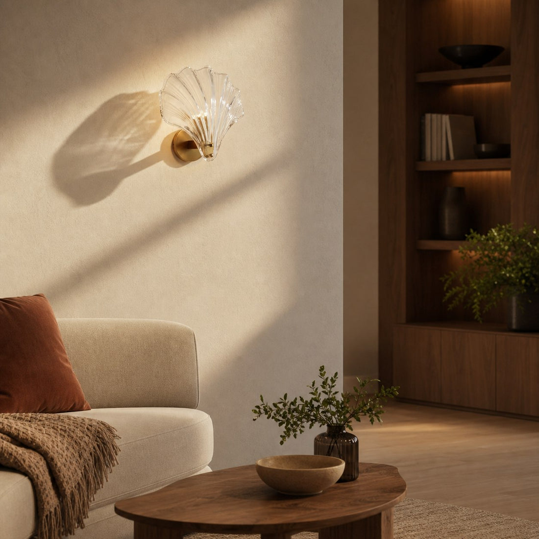 Shellora Stylish Shell Wall Light – Sculptural Glass and Metal Wall Lamp for Home N44