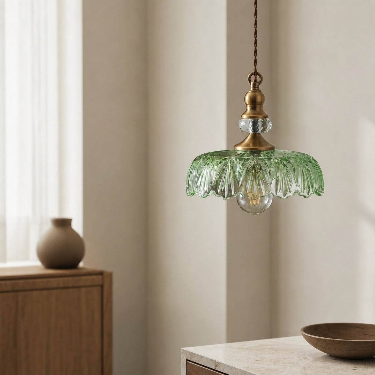 Verdoma Flower Glass Pendant Light - Vintage Floral Design for Living and Dining U01