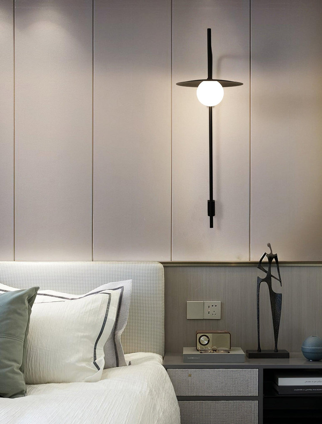 Gea Metal Swing Arm Wall Lamp - Scandinavian Minimalist Nordic Sconce